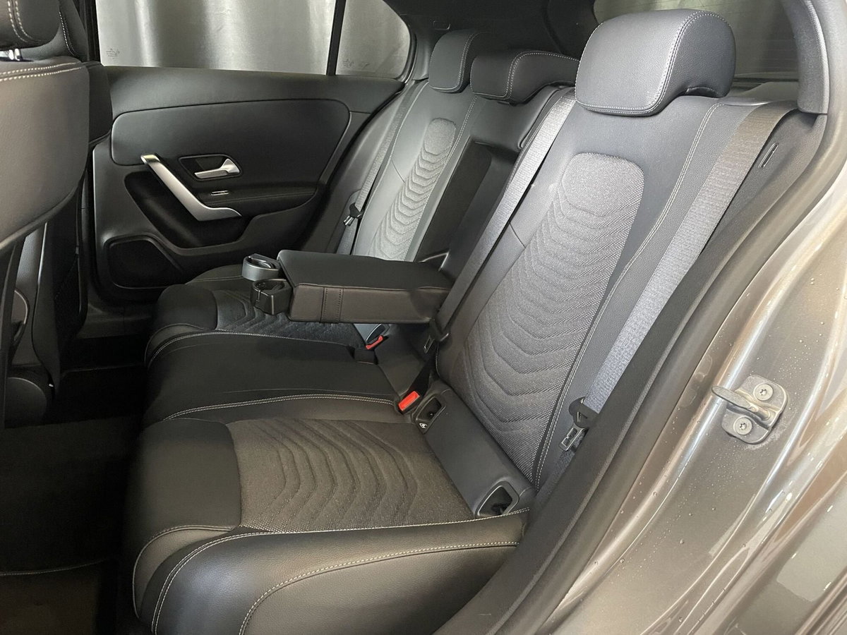 Mercedes-Benz Classe A 180 d Progressive Advanced Plus auto (9)