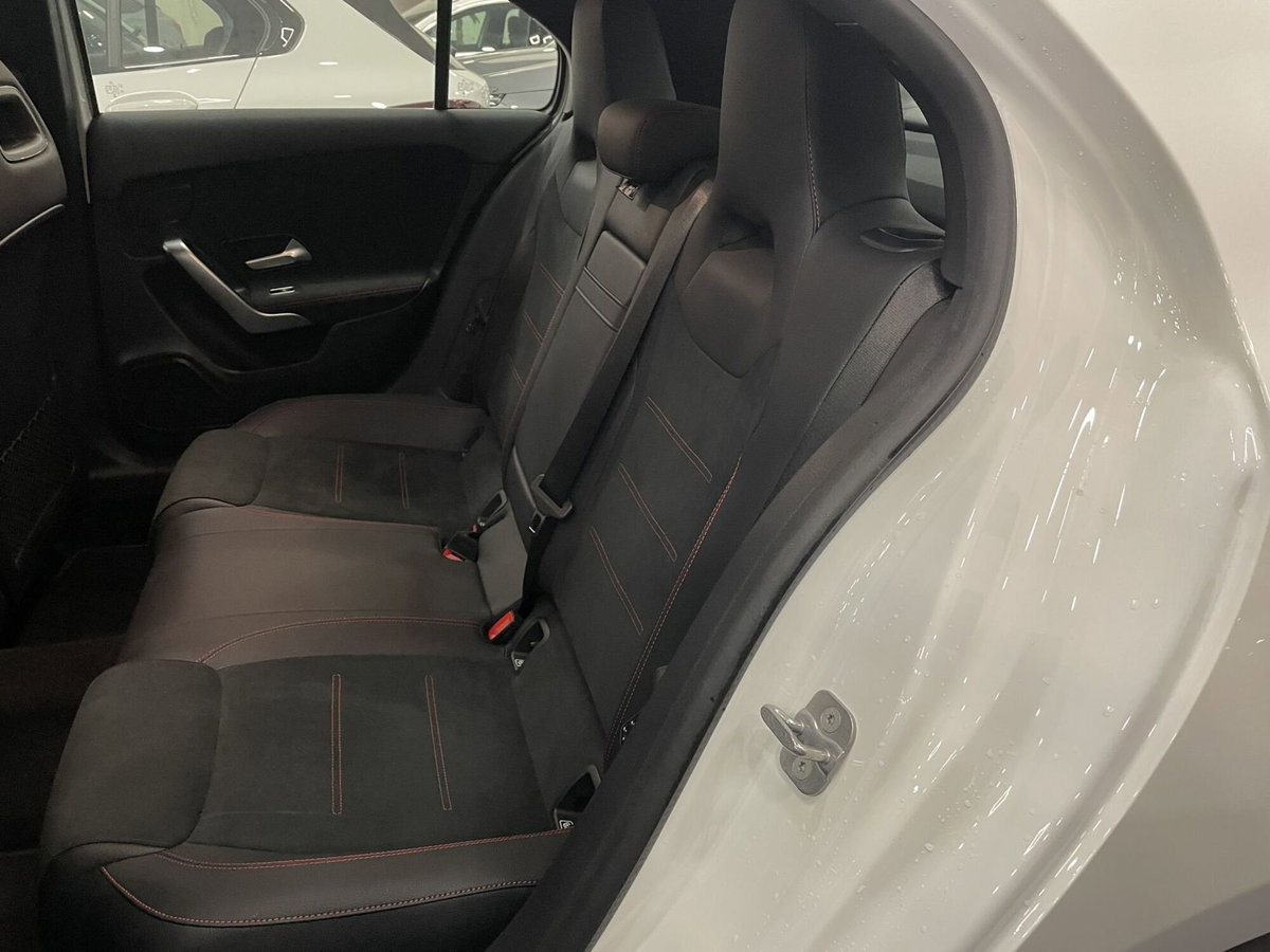 Mercedes-Benz Classe A 200 Automatic Premium (10)