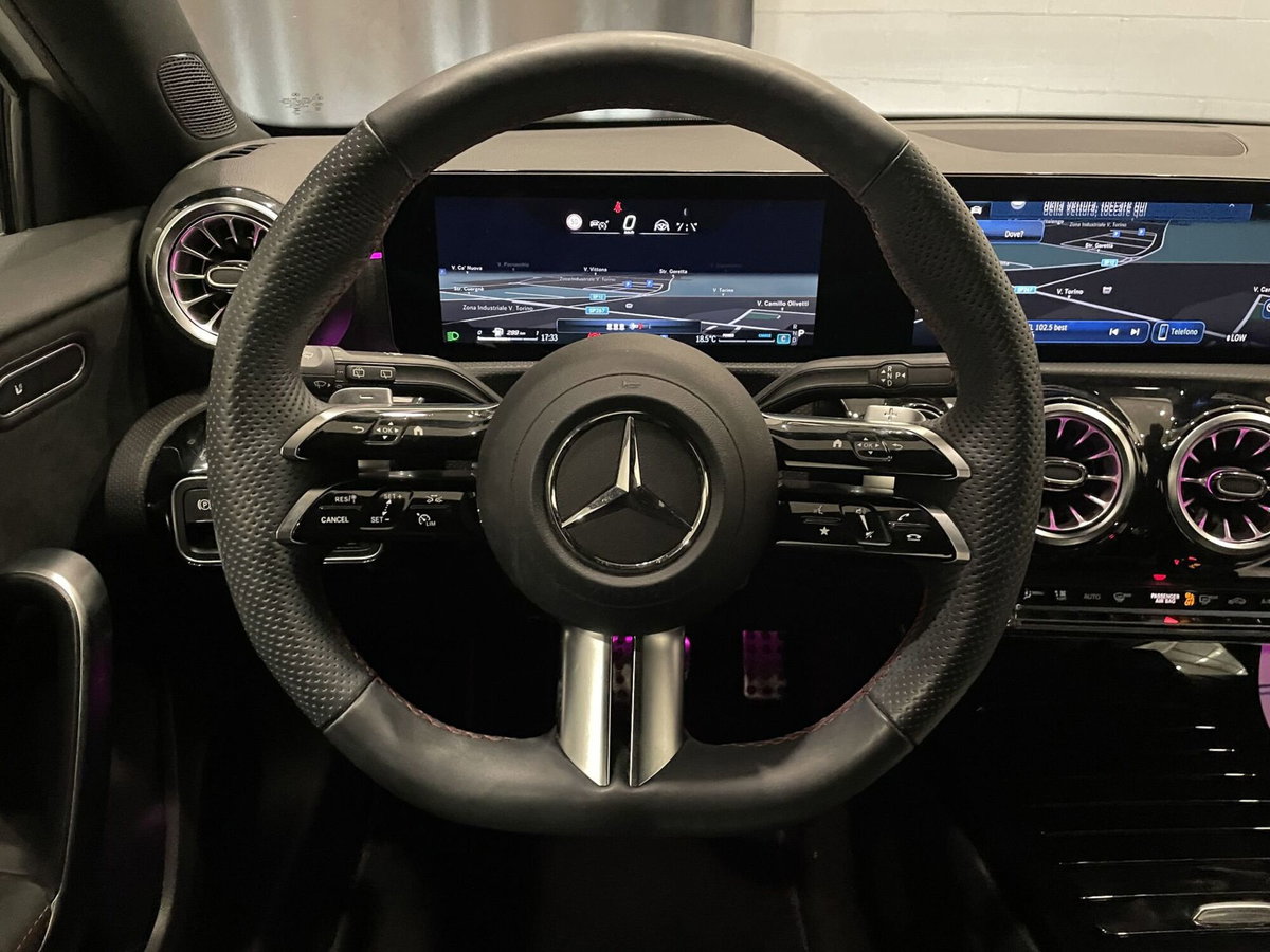 Mercedes-Benz Classe A 200 Automatic Premium (11)
