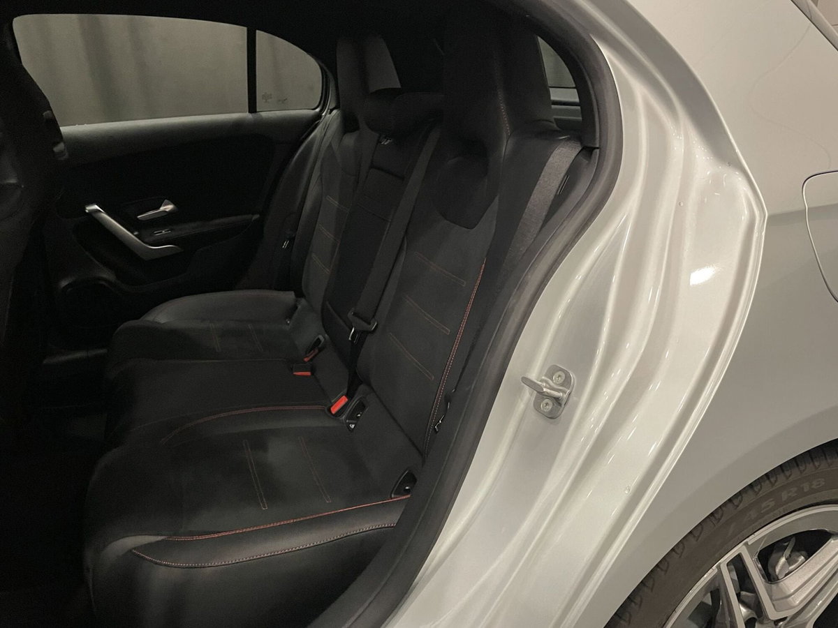 Mercedes-Benz Classe A 180 d Automatic Premium (10)