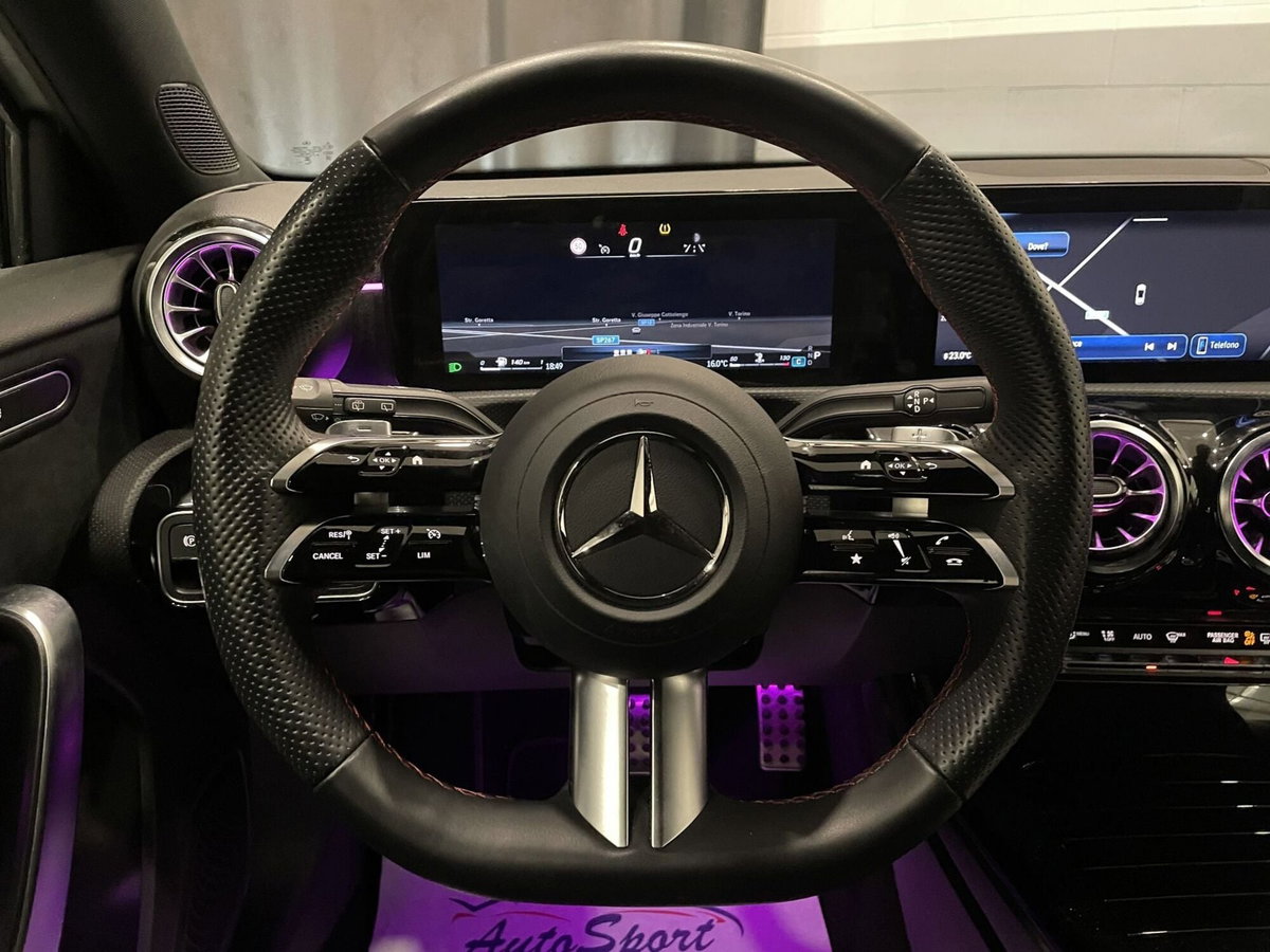 Mercedes-Benz Classe A 180 d Automatic Premium (11)
