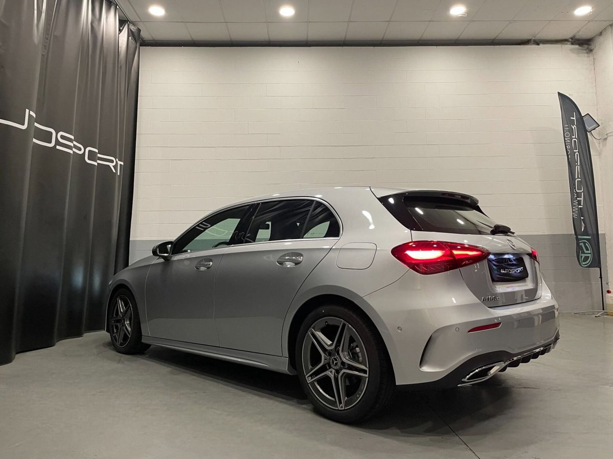 Mercedes-Benz Classe A 180 d Automatic Premium (4)