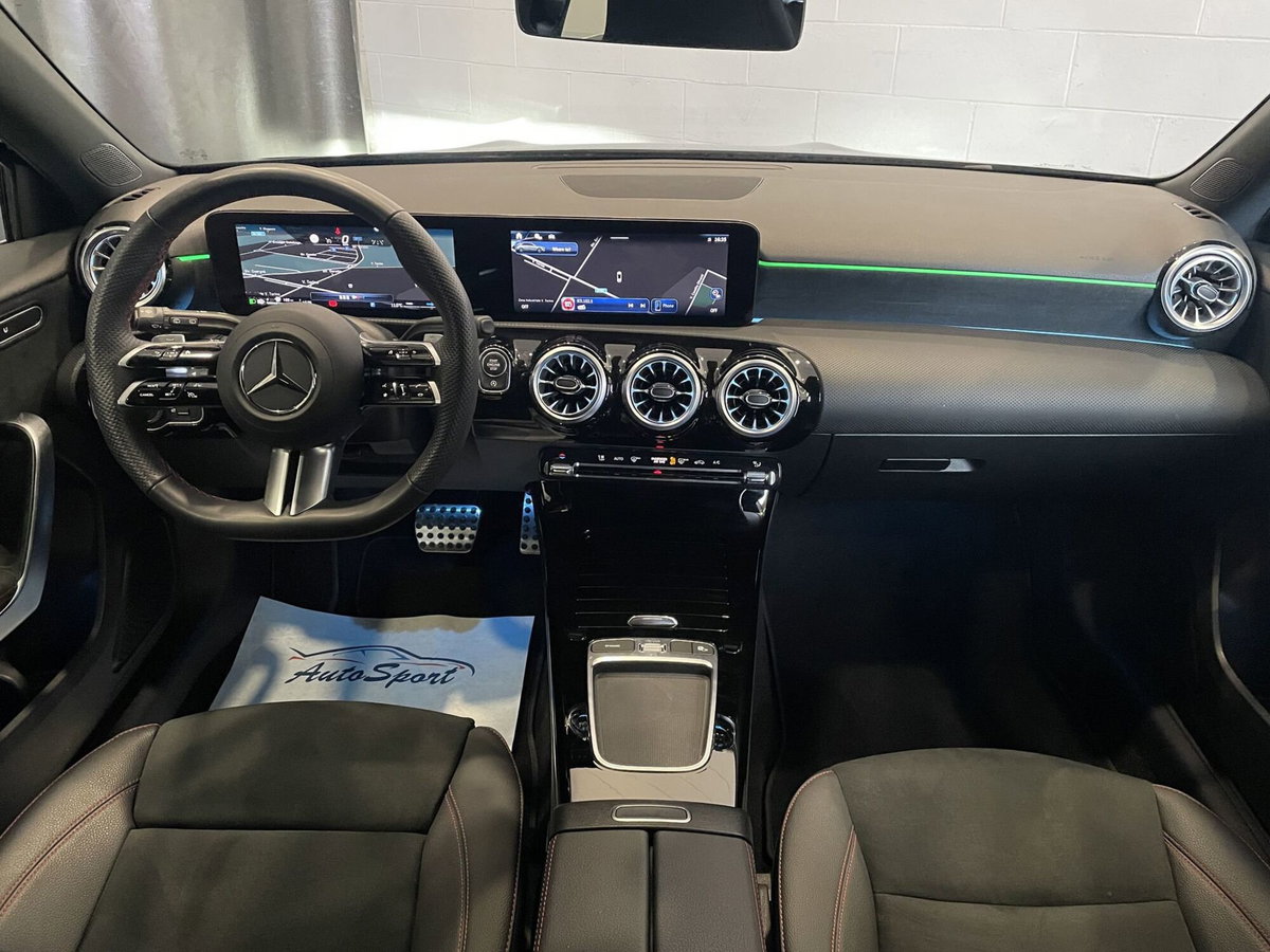 Mercedes-Benz Classe A 180 Automatic Premium (13)