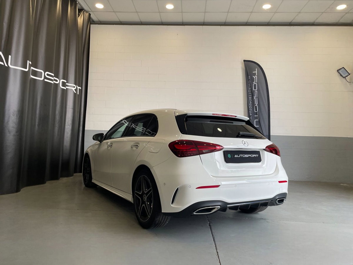 Mercedes-Benz Classe A 200 Automatic Premium (4)