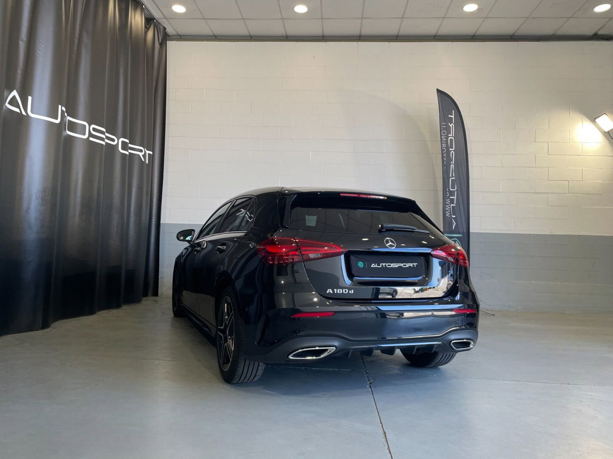 Mercedes-Benz Classe A 180 d Automatic Premium (7)