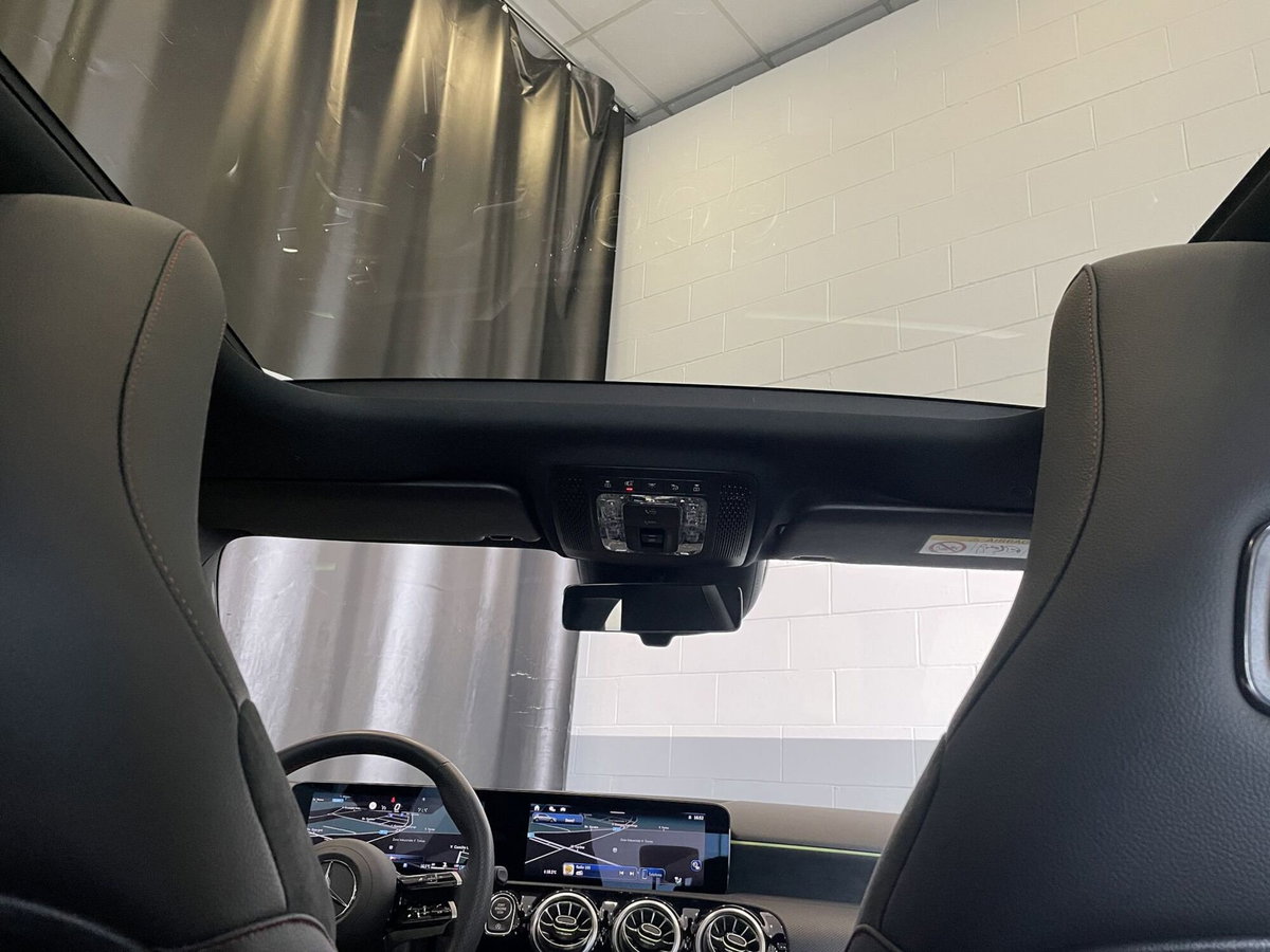 Mercedes-Benz Classe A 180 d Automatic Premium (14)