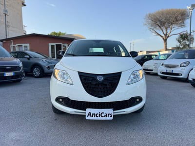 Lancia Ypsilon 0.9 TwinAir 85 CV 5 porte Metano Ecochic Elefantino usata