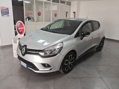 Renault Clio TCe 90 CV 5 porte Intens (8)