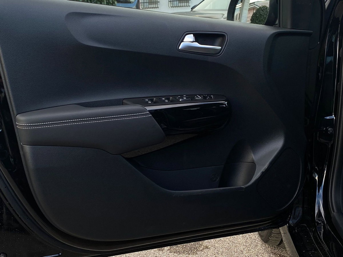 Kia Picanto 1.0 mpi Gpl 20th Anniversary Edition (13)