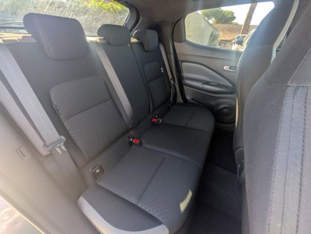 Nissan Juke 1.0 dig-t Acenta 114cv (8)