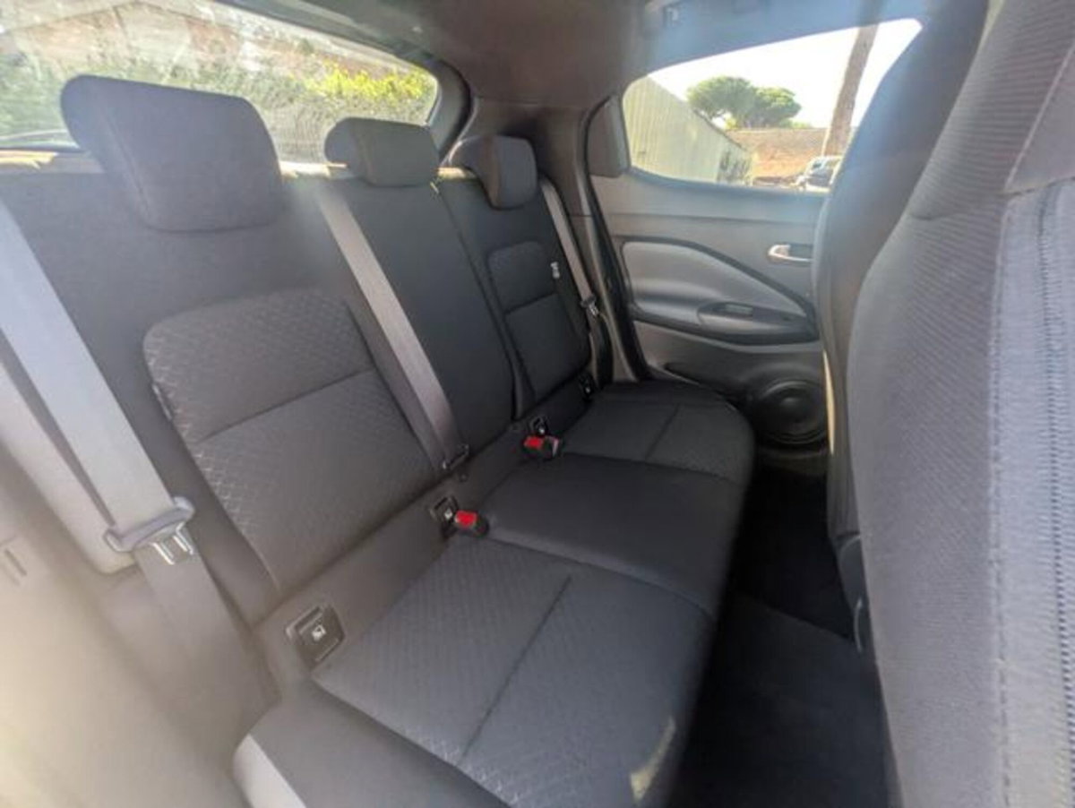 Nissan Juke 1.0 dig-t Acenta 114cv (12)
