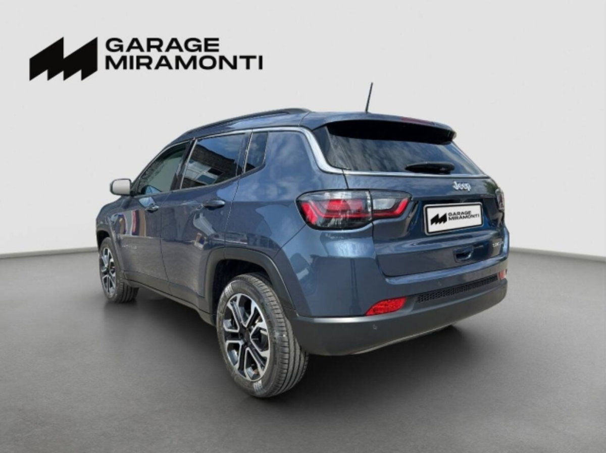 Jeep Compass 1.6 mjt Limited 2wd 130cv (4)