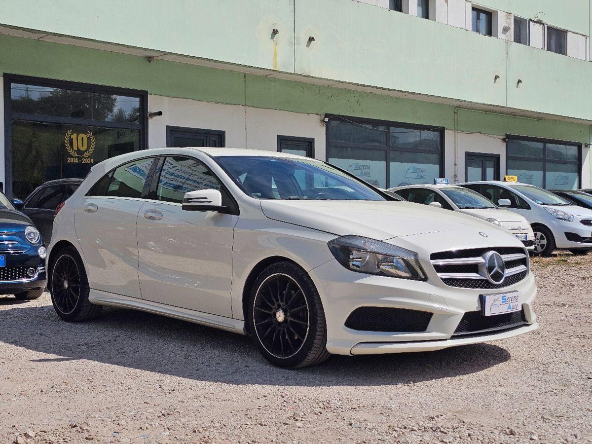 Mercedes-Benz Classe A 180 CDI Automatic Premium (12)