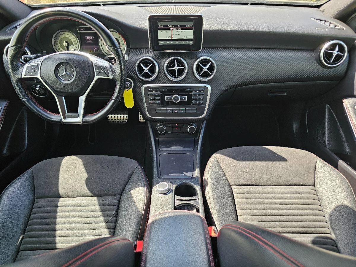 Mercedes-Benz Classe A 180 CDI Automatic Premium (15)