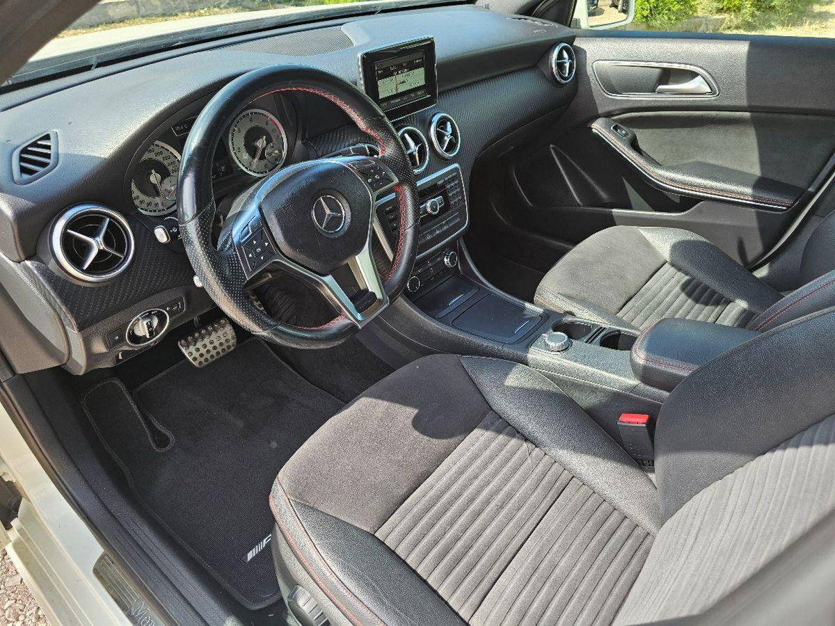 Mercedes-Benz Classe A 180 CDI Automatic Premium (19)