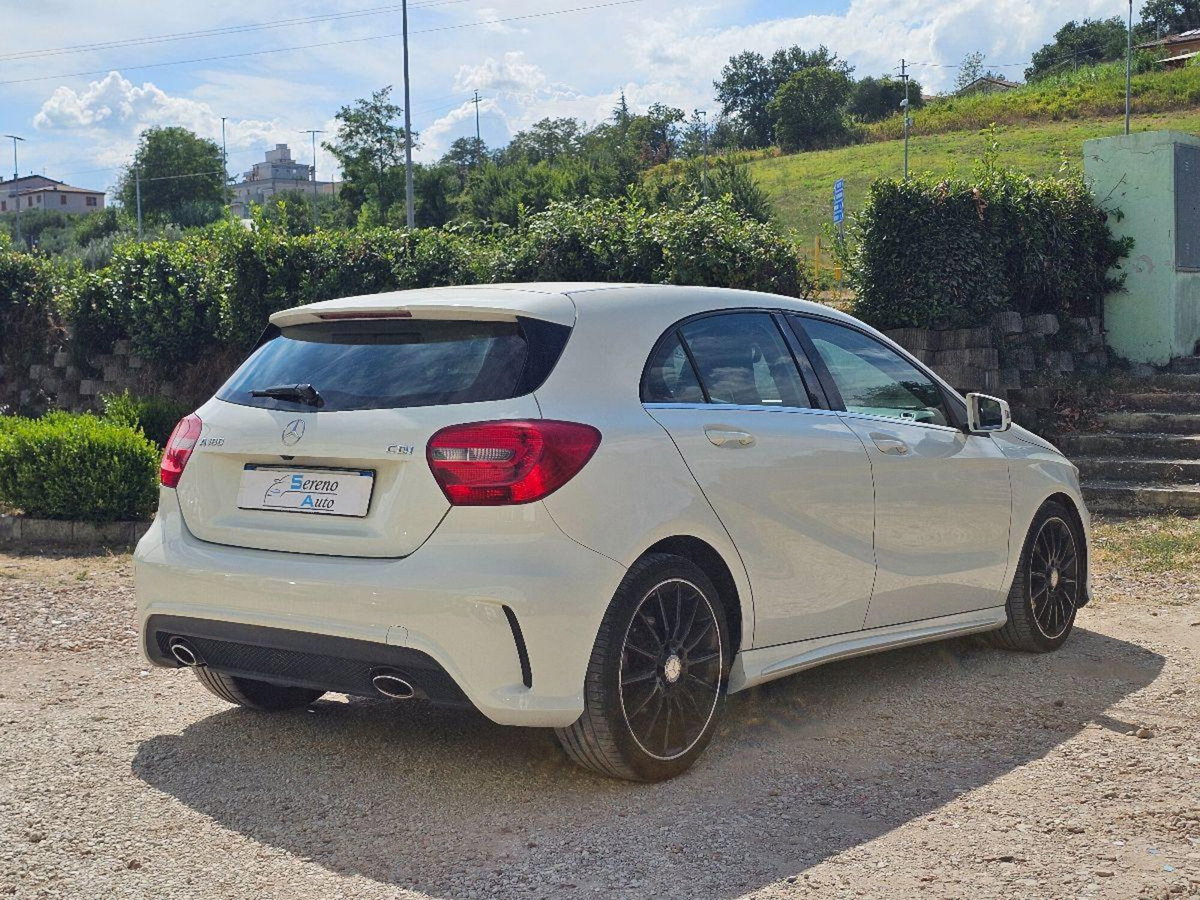 Mercedes-Benz Classe A 180 CDI Automatic Premium (9)