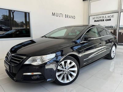 Volkswagen Passat 2.0 tdi scr Passat 122cv dsg usata