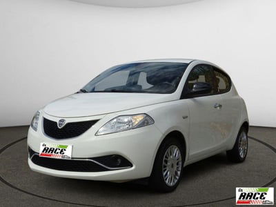 Lancia Ypsilon 1.2 69 CV 5 porte Gold usata