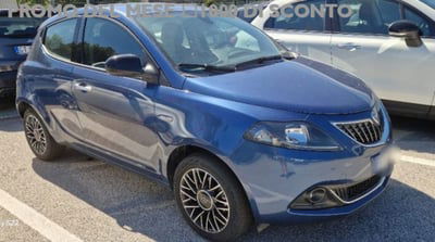 Lancia Ypsilon 1.0 FireFly 5 porte S&S Hybrid Ecochic A. Ferretti usata
