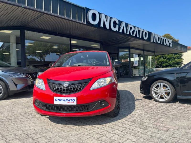 Lancia Ypsilon 1.0 FireFly 5 porte S&S Hybrid Silver Plus