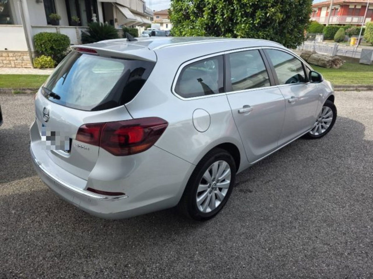 Opel Astra Station Wagon 1.6 CDTI EcoFLES&S Sports Cosmo (3)