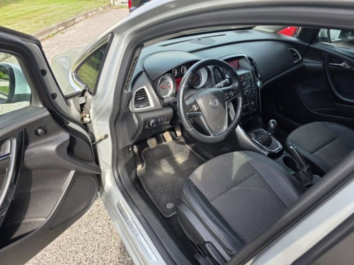 Opel Astra Station Wagon 1.6 CDTI EcoFLES&S Sports Cosmo (8)
