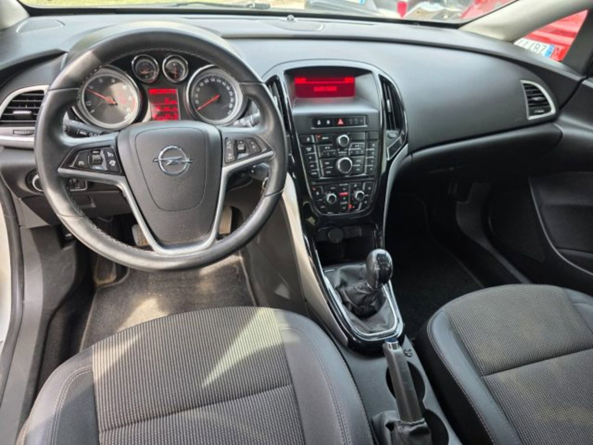 Opel Astra Station Wagon 1.6 CDTI EcoFLES&S Sports Cosmo (9)