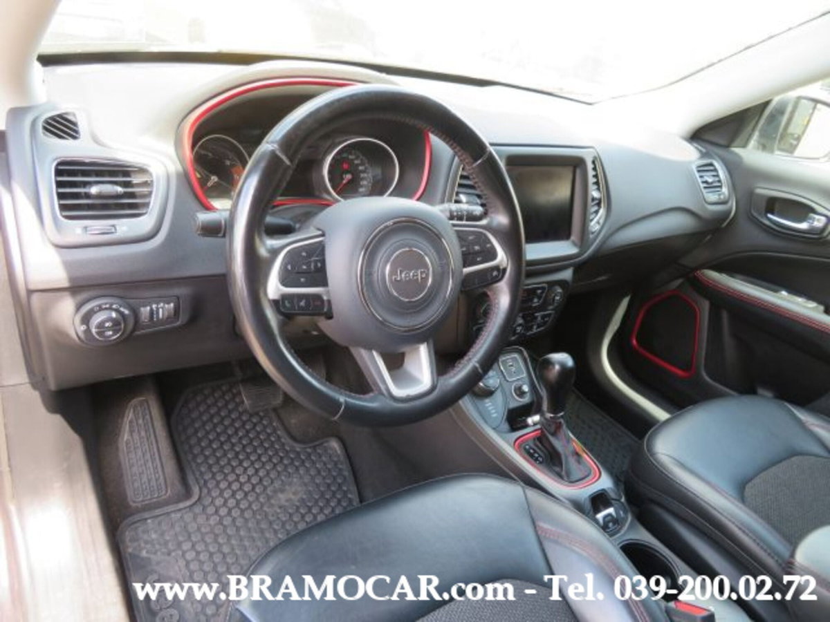 Jeep Compass 2.0 Multijet II 170 aut. 4WD Trailhawk (15)