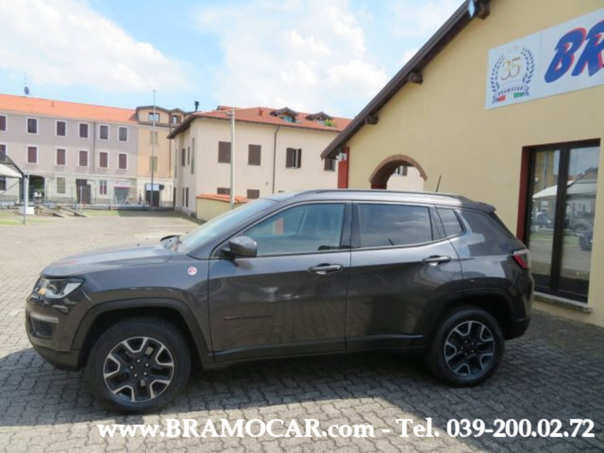 Jeep Compass 2.0 Multijet II 170 aut. 4WD Trailhawk (9)