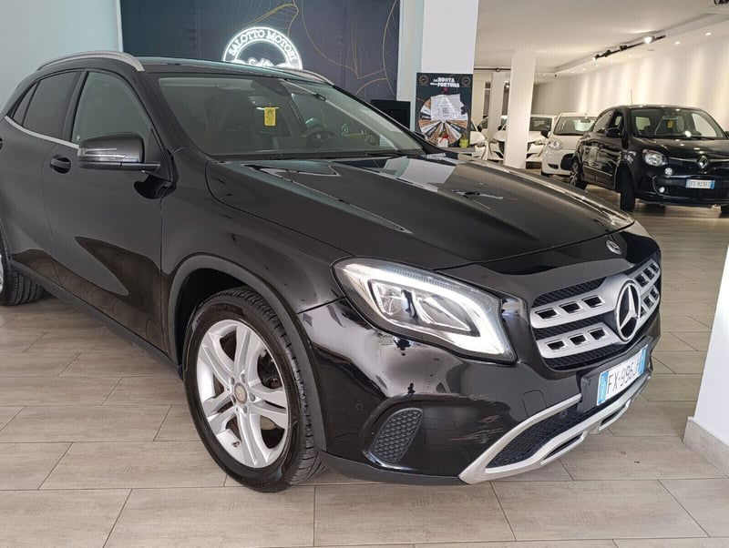 Mercedes-Benz GLA SUV 220 d Automatic 4Matic Premium