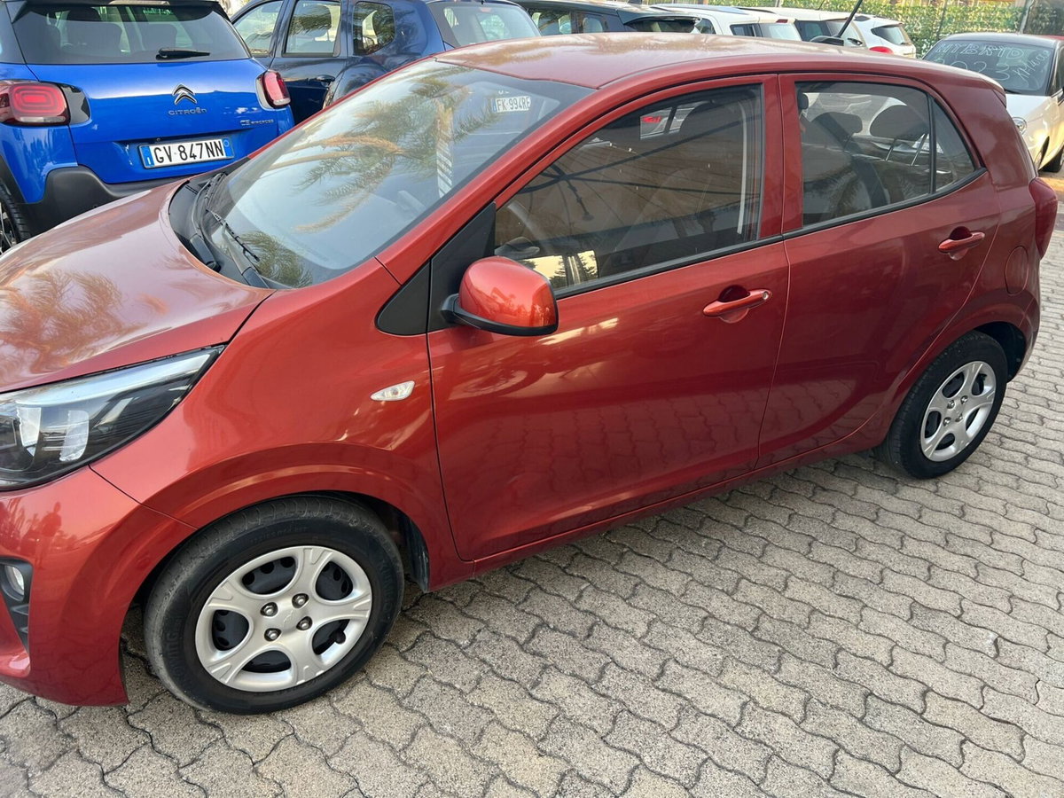 Kia Picanto 1.0 12V 5 porte X Line (3)
