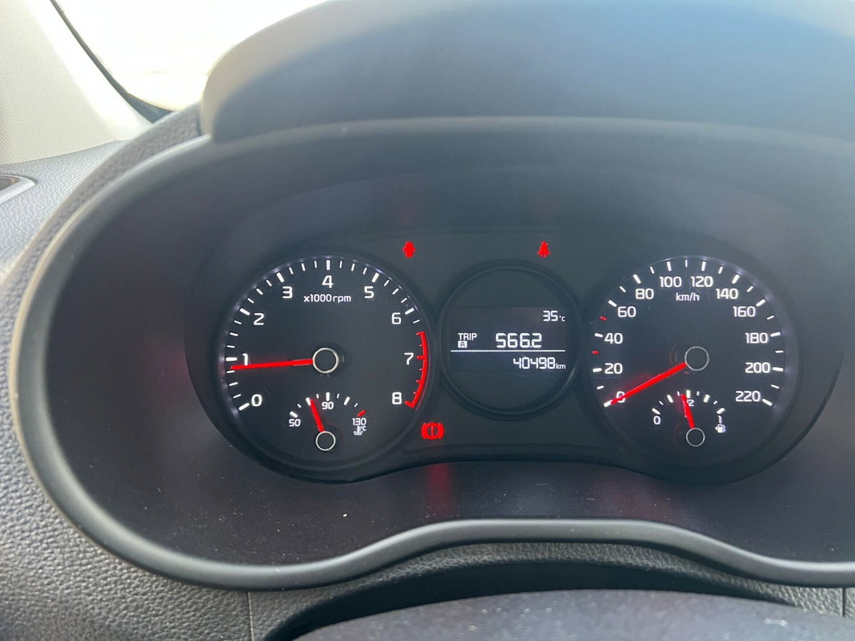 Kia Picanto 1.0 12V 5 porte X Line (9)