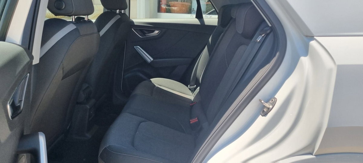 Audi Q2 Q2 30 TDI (4)