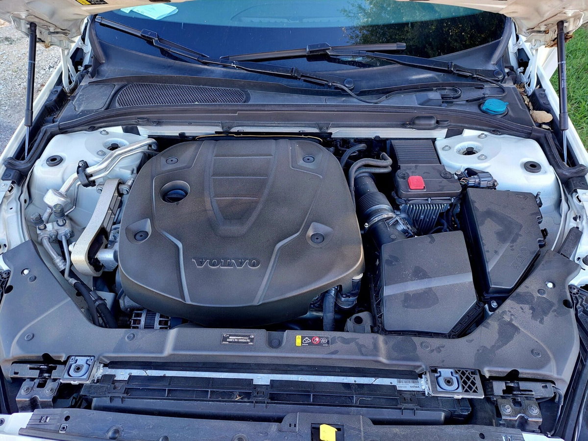 Volvo V60 Cross Country D4 (17)