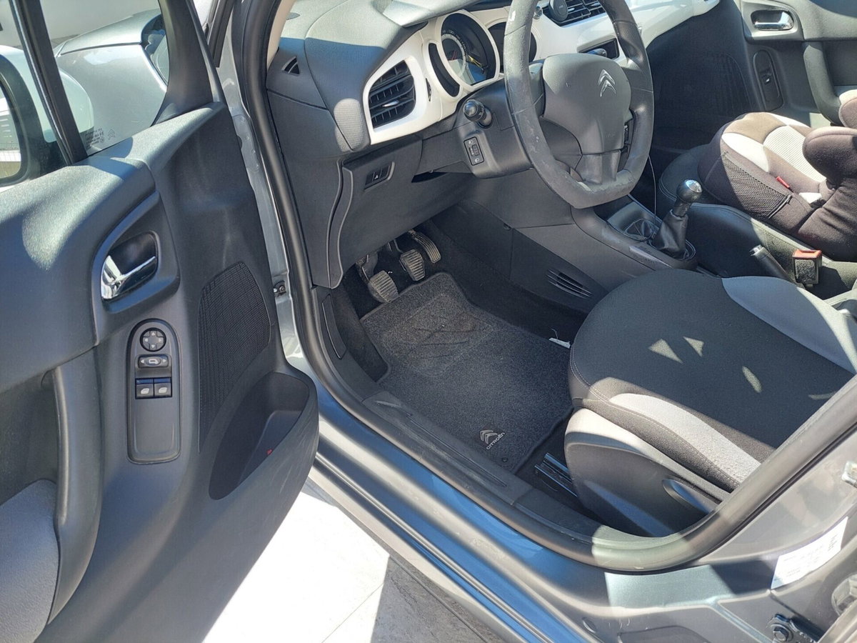 Citroen C3 1.4 HDi 70 Seduction (7)