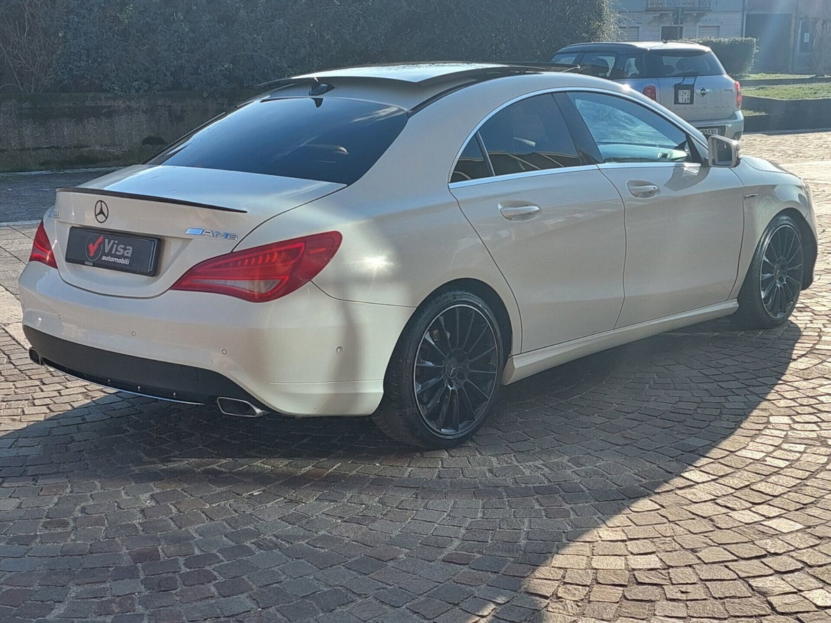 Mercedes-Benz CLA 220 CDI Automatic Premium (4)