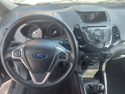 Ford EcoSport 1.5 TDCi 95 CV Titanium (12)