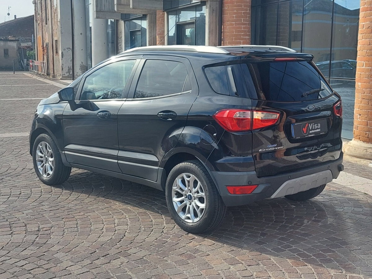 Ford EcoSport 1.5 TDCi 95 CV Titanium (3)
