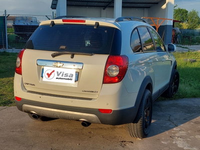 Chevrolet Captiva 2.0 VCDi LT (4)