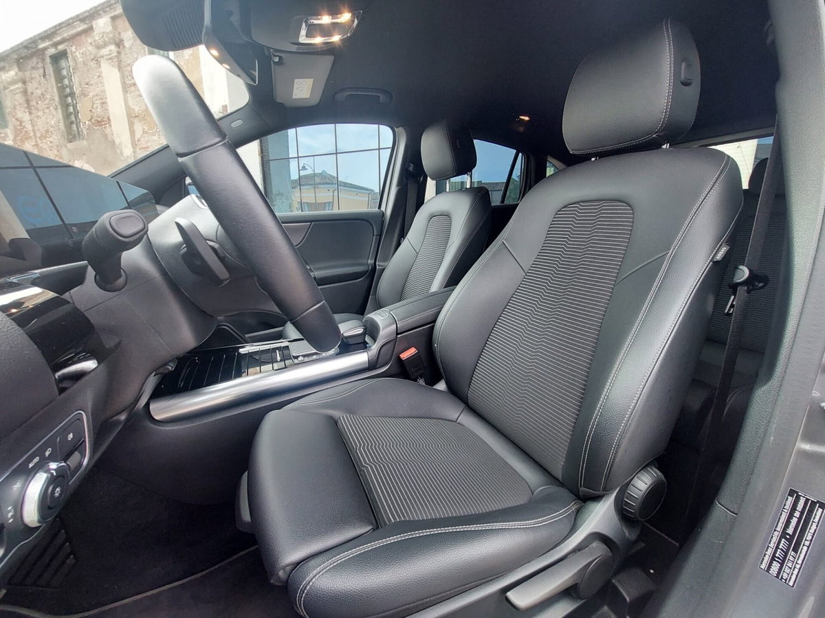Mercedes-Benz GLA SUV 250 e EQ-Power Automatic Sport (11)