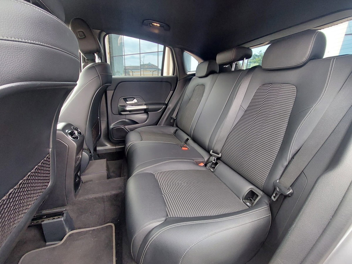 Mercedes-Benz GLA SUV 250 e EQ-Power Automatic Sport (12)