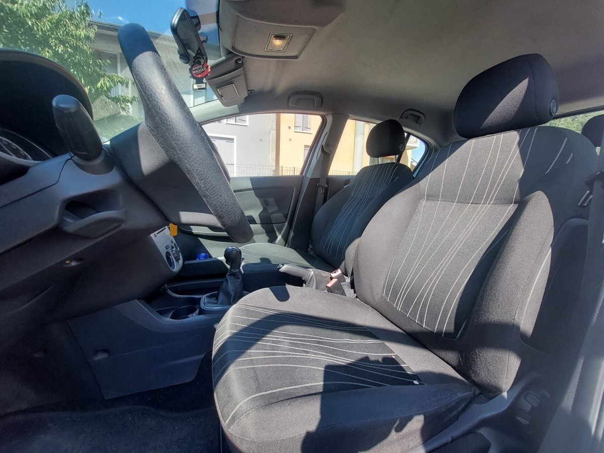 Opel Corsa 1.3 CDTI 75CV 5 porte Enjoy (9)