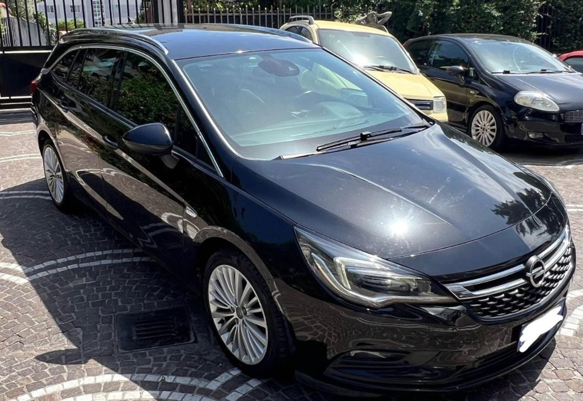 Opel Astra Station Wagon 1.6 CDTi Sports Elective (12)