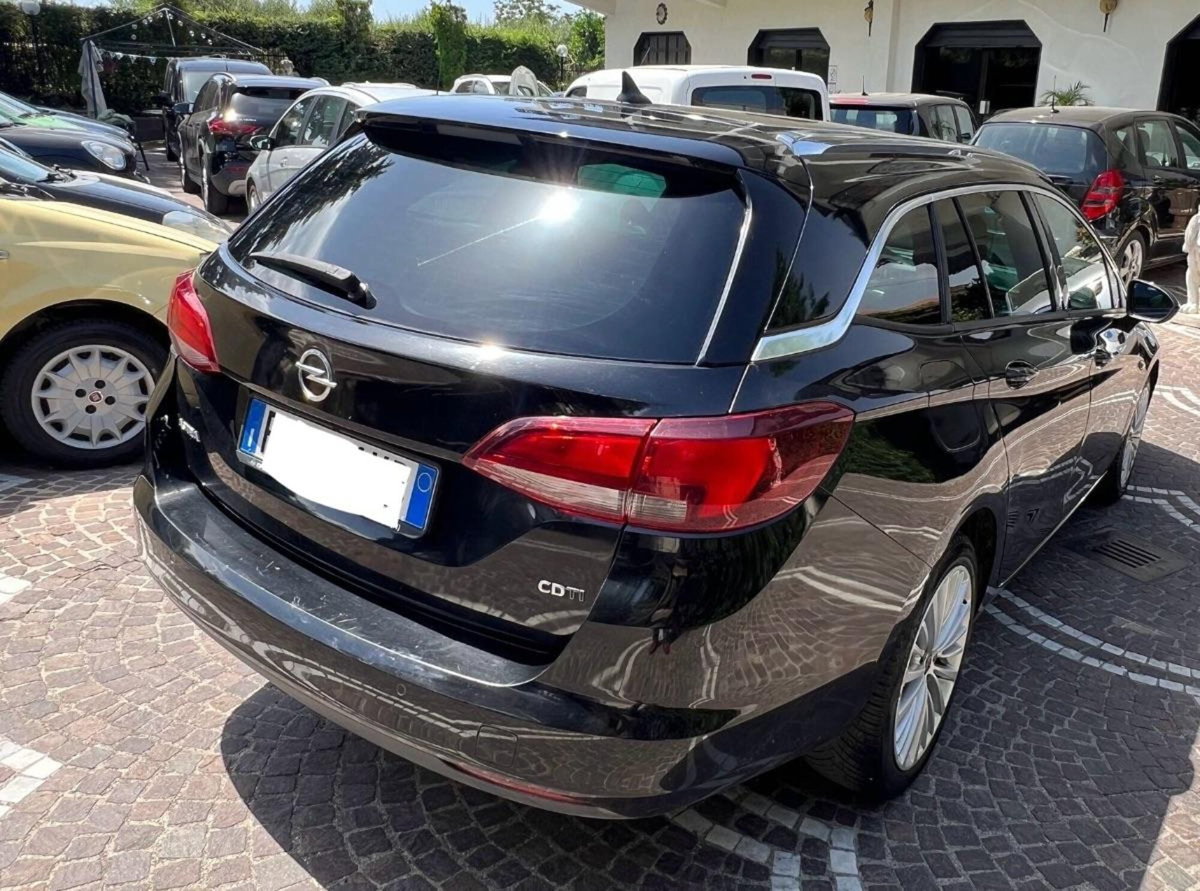 Opel Astra Station Wagon 1.6 CDTi Sports Elective (3)