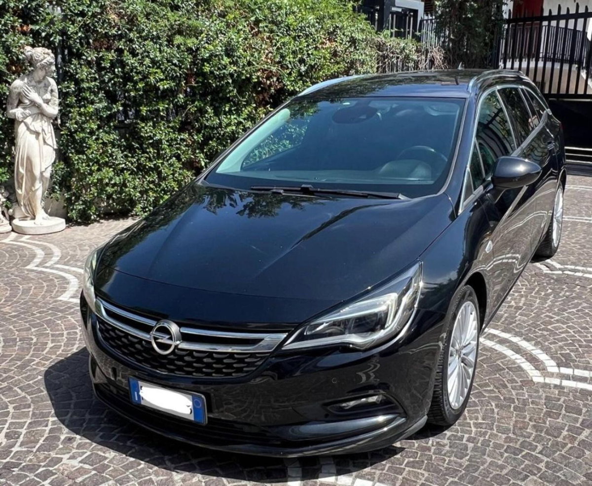 Opel Astra Station Wagon 1.6 CDTi Sports Elective (9)