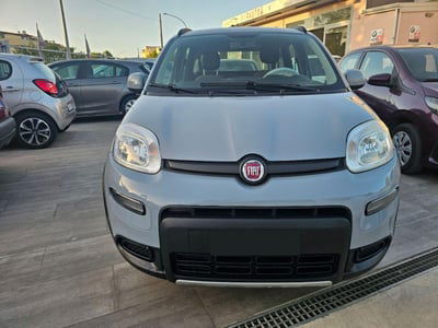 Fiat Panda 1.0 FireFly S&S Hybrid City Cross usata