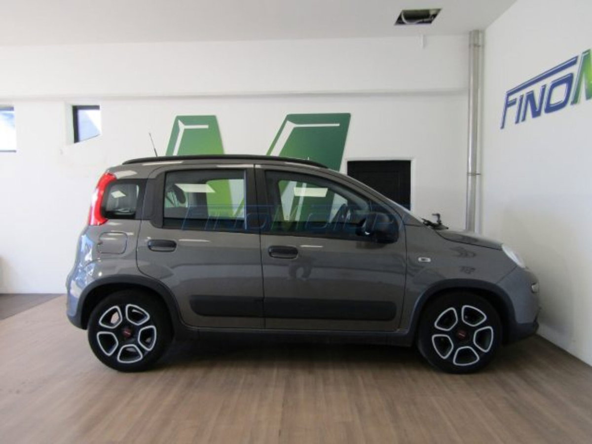 Fiat Panda 1.0 firefly hybrid s&s 70cv 5p.ti (12)