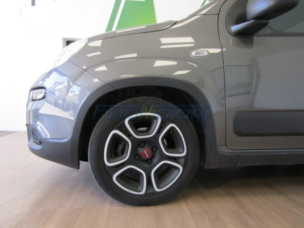 Fiat Panda 1.0 firefly hybrid s&s 70cv 5p.ti (4)