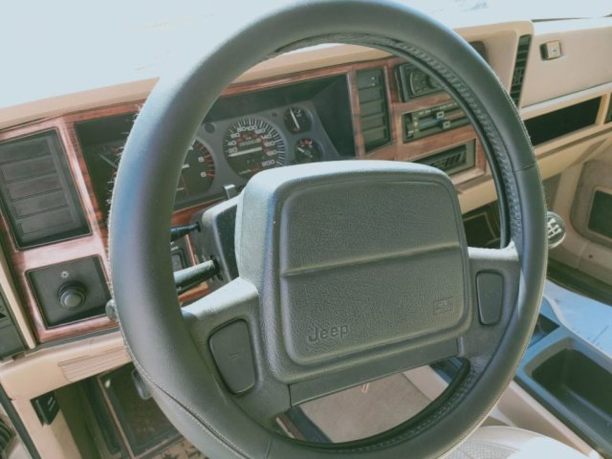 Jeep Cherokee TD 5 porte Selec-Trac Country (4)