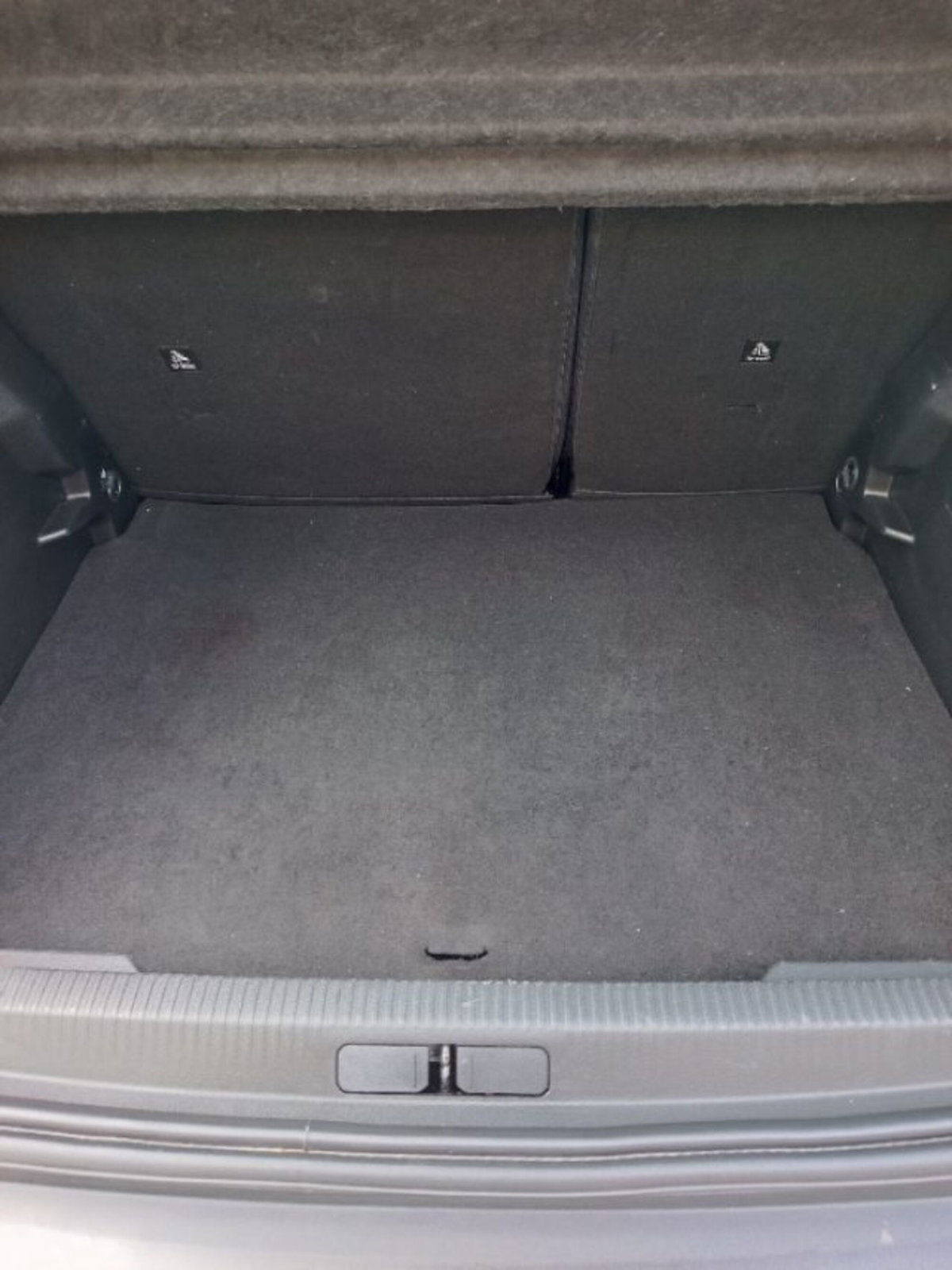 Peugeot 2008 PureTech 100 S&S Allure (10)